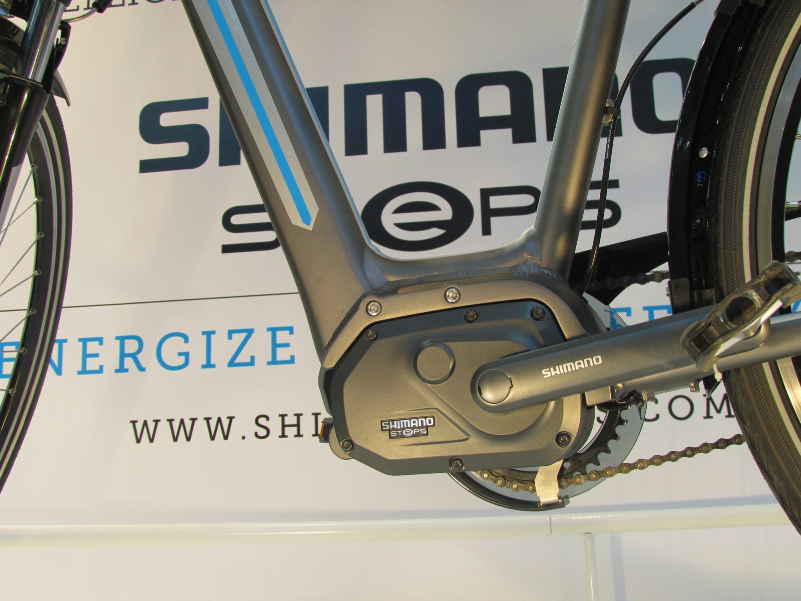 Shimano is focusing further on e-bikes with new software updates as well as with the new rollerbrake SD-C6000 which is especially suited for the use in heavier bicycles like e-bikes. – Photo Bike Europe