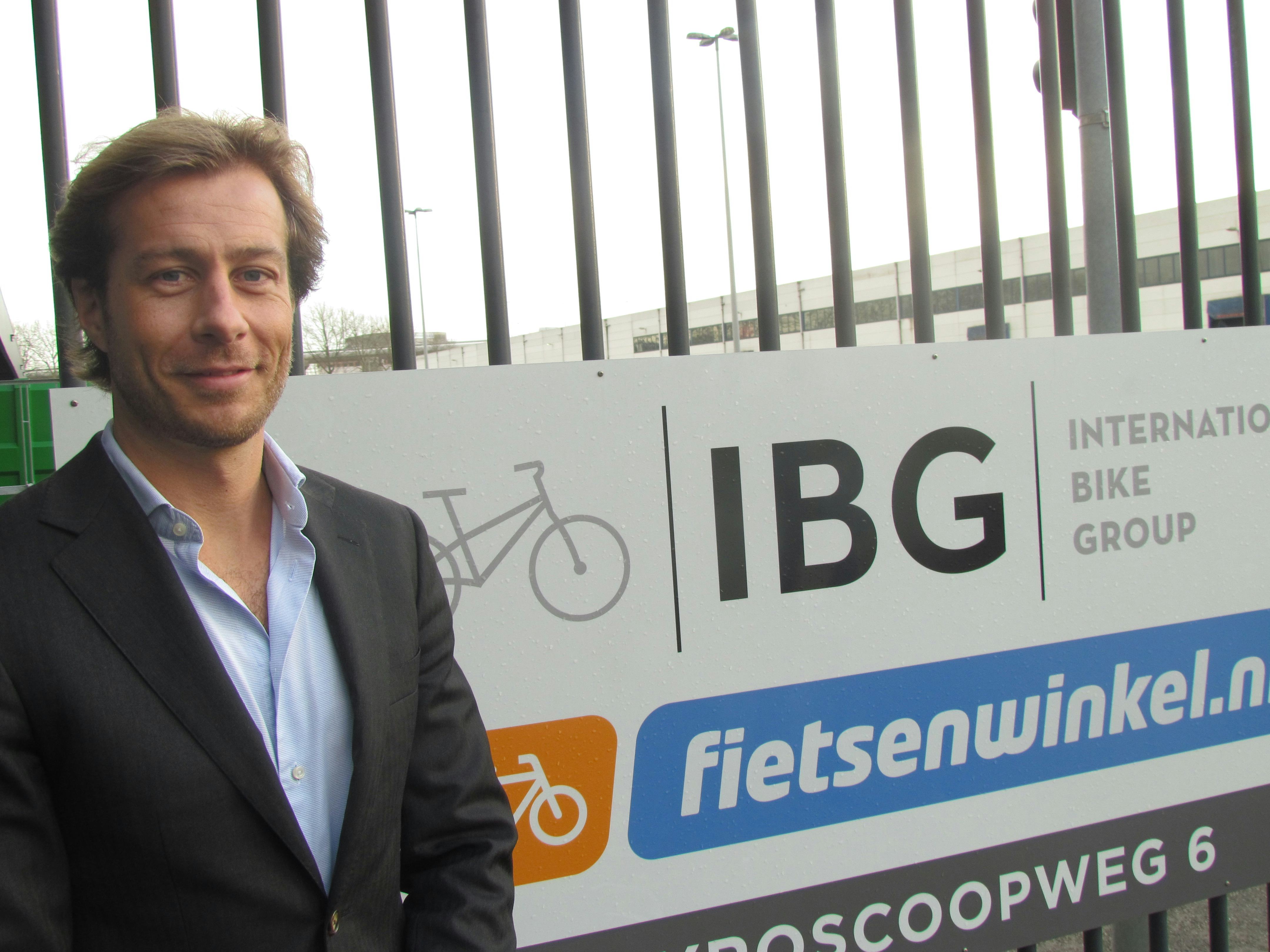 前麥肯錫顧問Bastiaan Hagenouw在六年前跨足自行車業務。現在是IBG 執行長的他出售了該公司15家位於荷蘭的Hans Struijk自行車店。– Photo Bike Europe