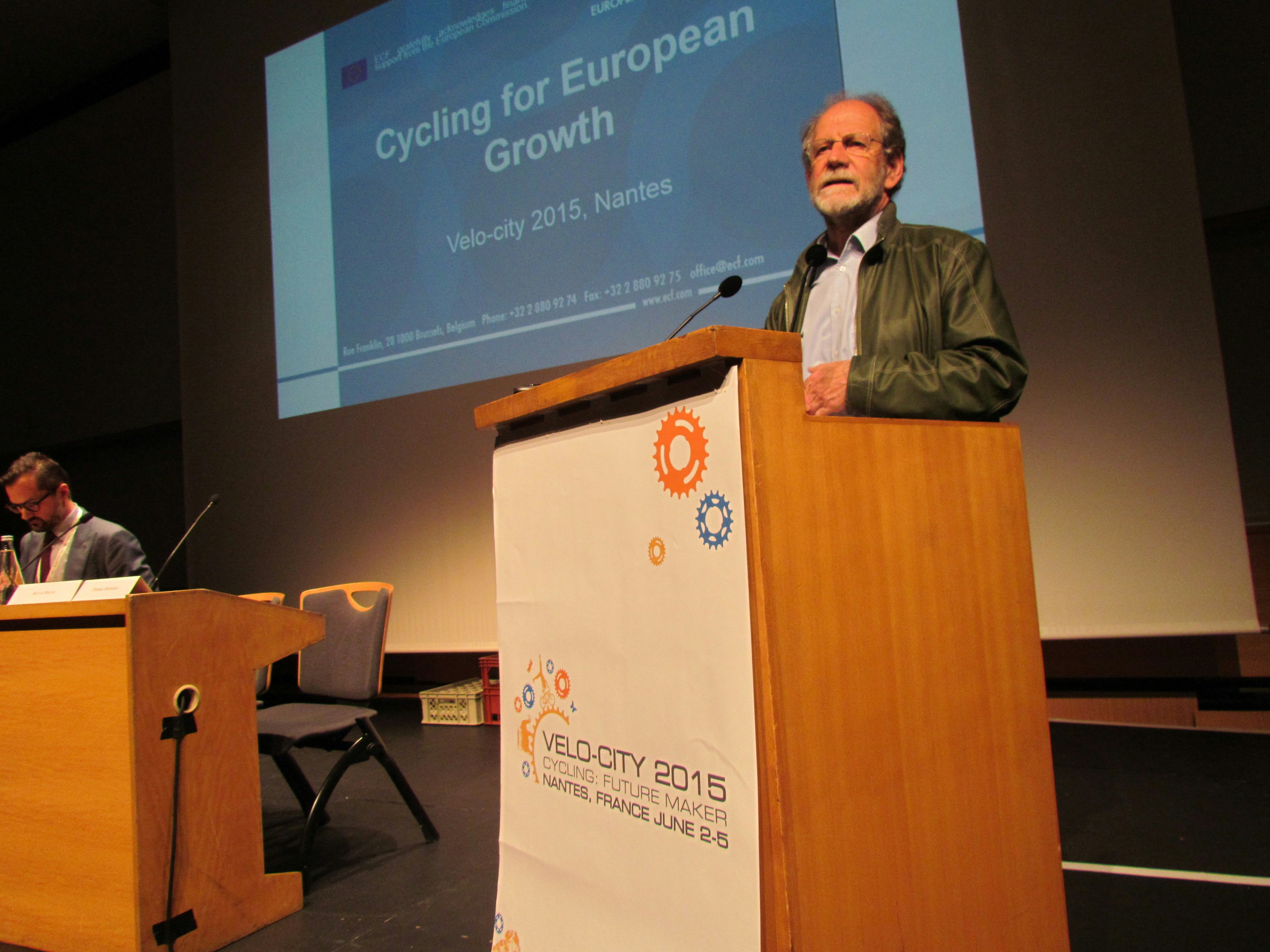 This time Velo-city was visited by a big delegation from the industry. They joined industry-related sessions like ‘Cycling for European Growth’. - Photo Bike Europe