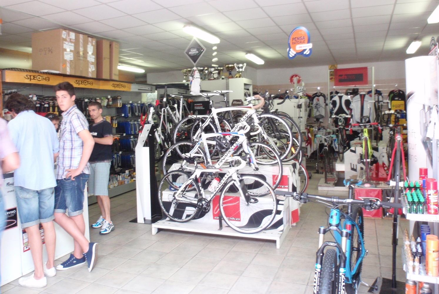 2014年交付到自行車經銷商和其他銷售管道的自行車數量成長了6.4%。-Photo German Eslava