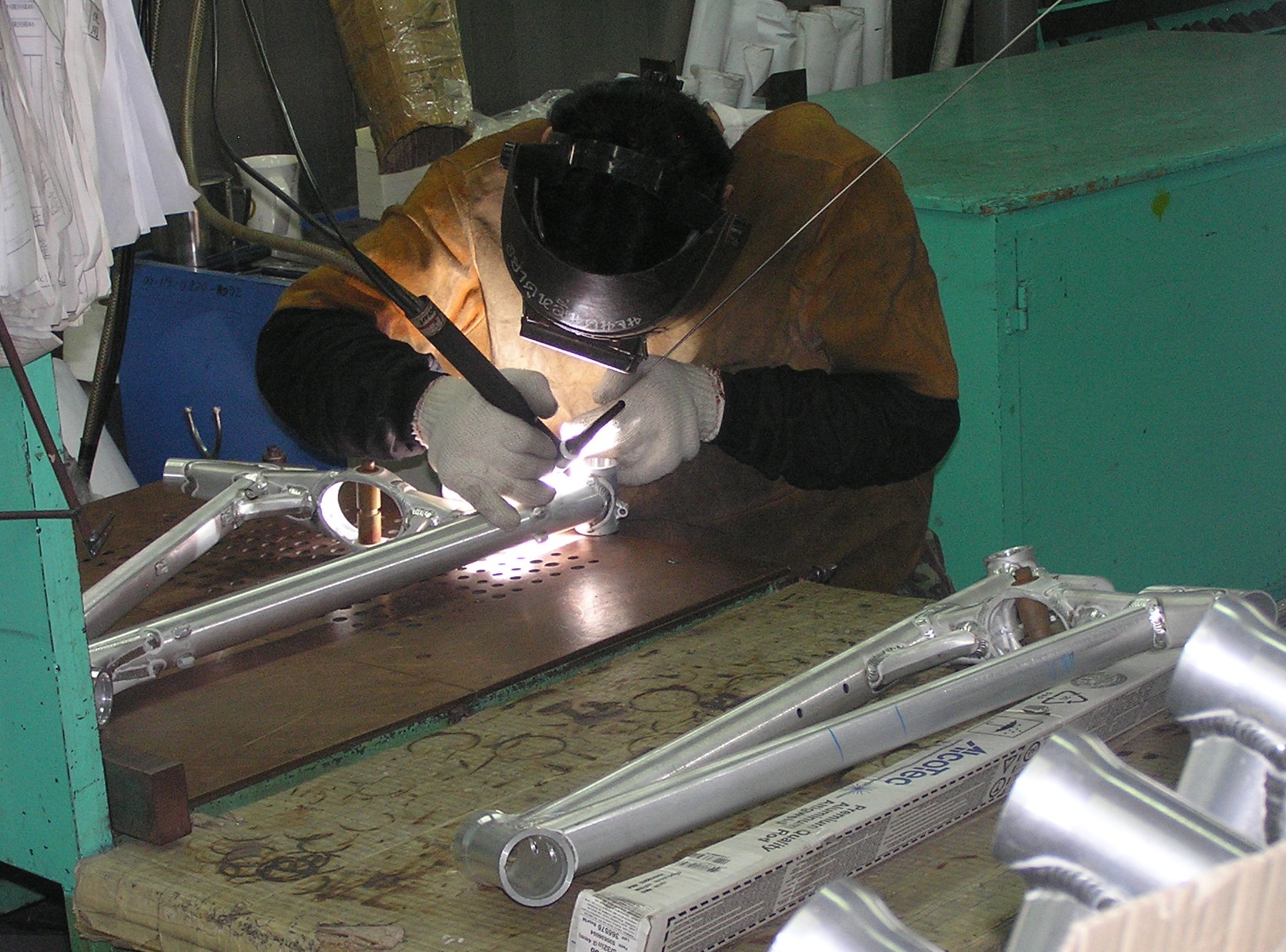 Alloy frame production at Bike Valley Portugal will be incomparable to that in Asia which is pictured here. – Photo Bike Europe 