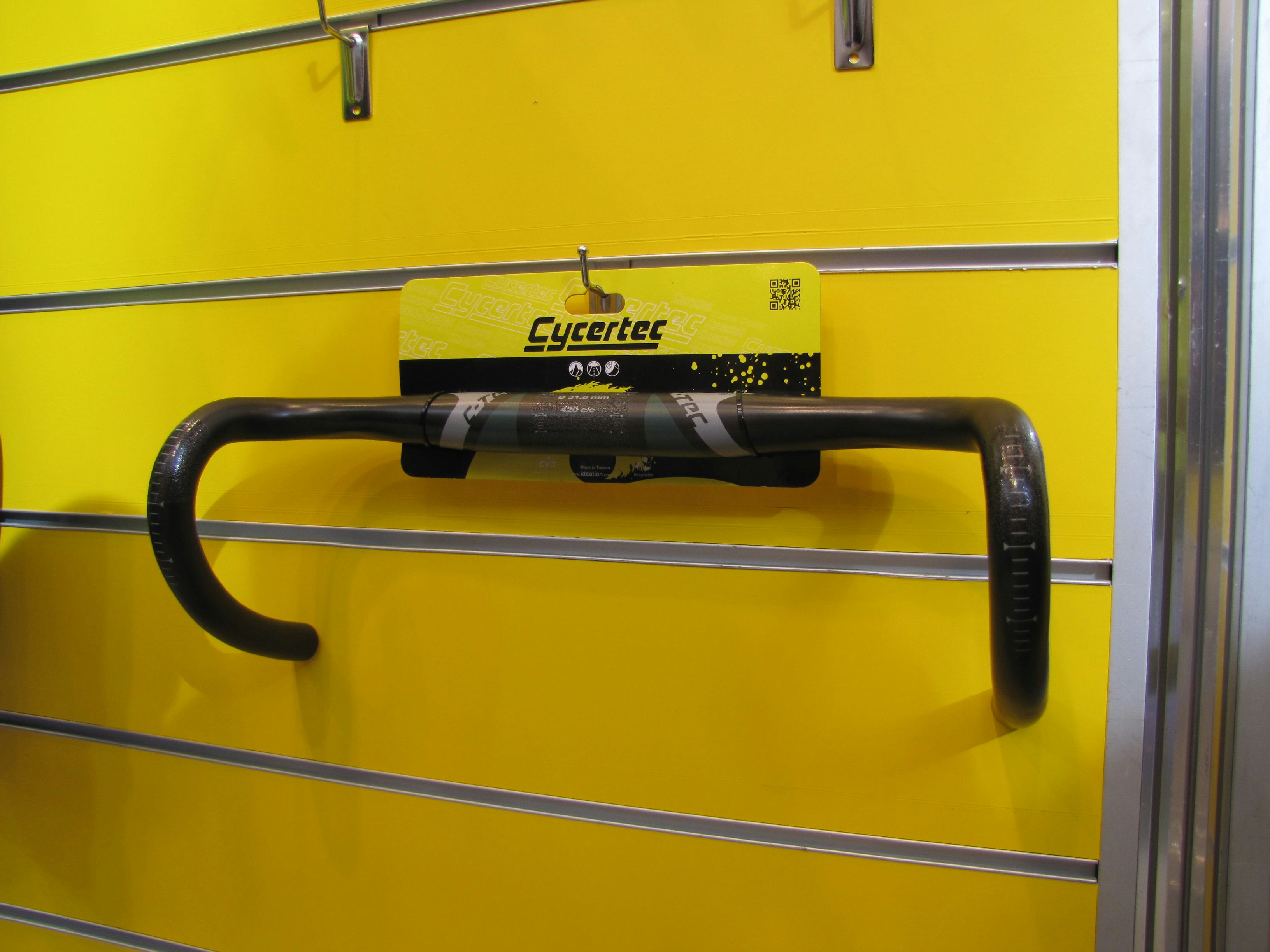 Cycertec developed a range of carbon handlebar in three sizes, 40, 42 and 44 cm. – Photo Bike Europe