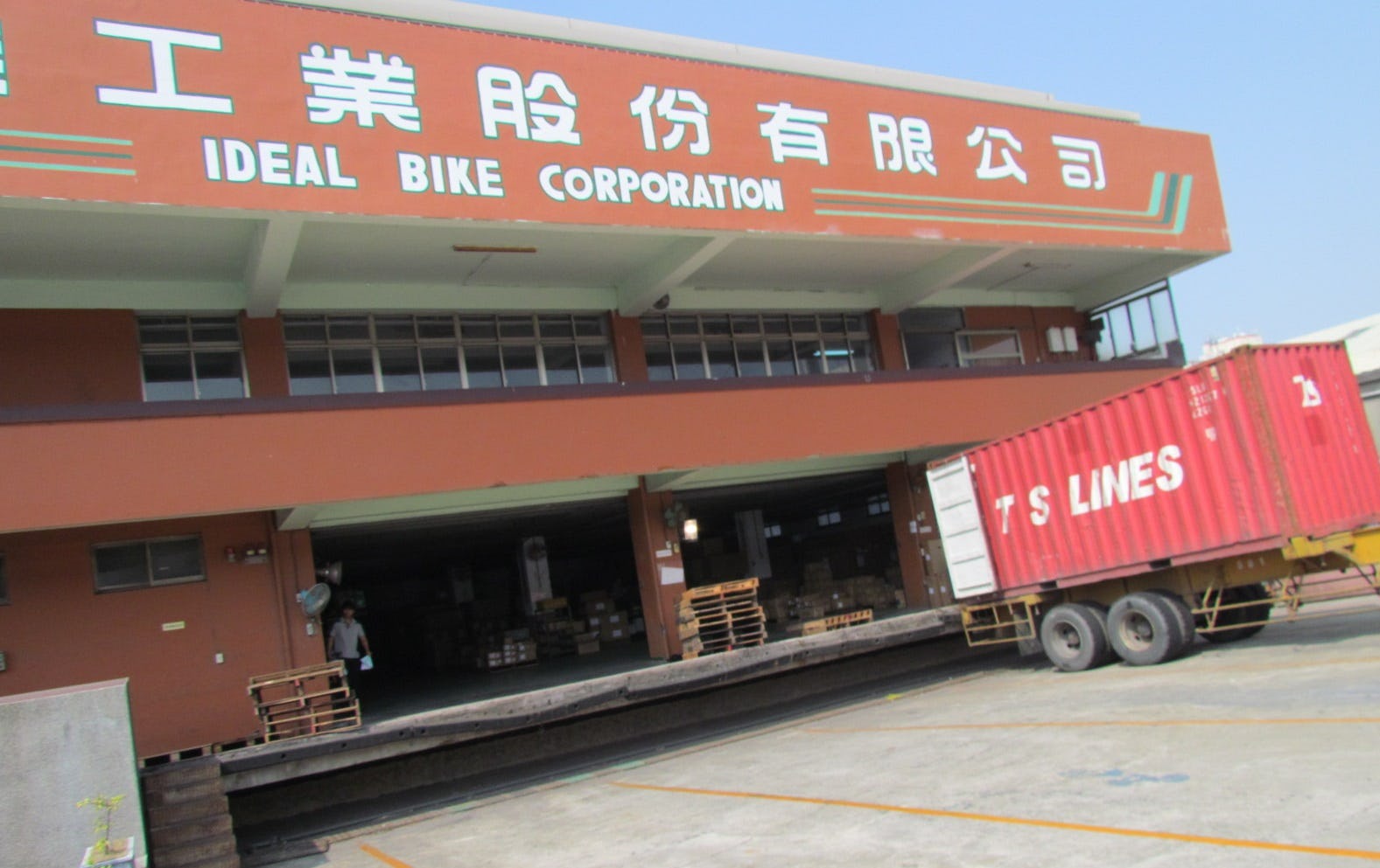 Taiwan’s Bureau of Foreign Trade is taking action to prevent bikes made in China being falsely declared as products made in Taiwan, circumventing EU anti-dumping duties when exported. – Photo Bike Europe