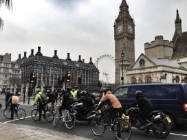 Recently, in a debate in British parliament, some members of the House of Lords said that not motoring is responsible for London's polluted air but cycling. – Photo Bike Europe