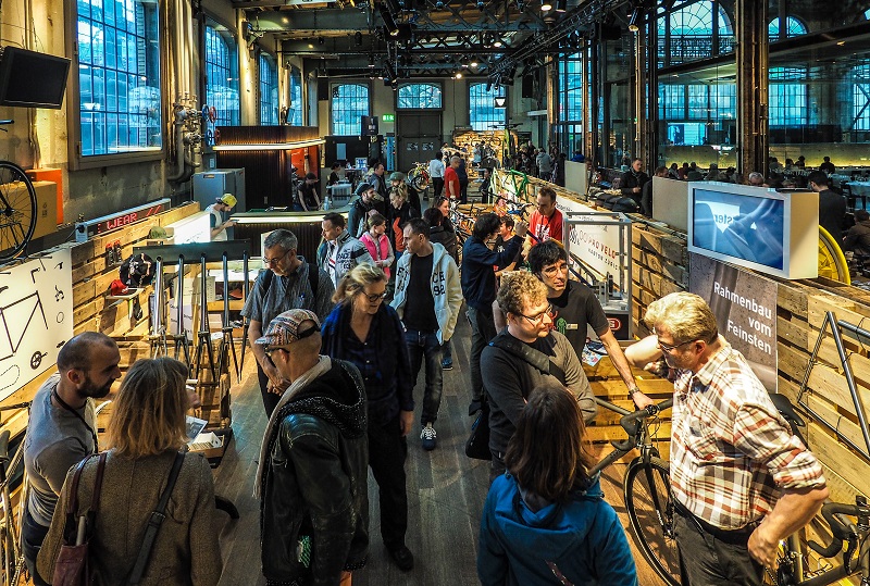 Urban Bike Festival was located in large hall with events taking place in outside tent. – Photo Peter Hummel