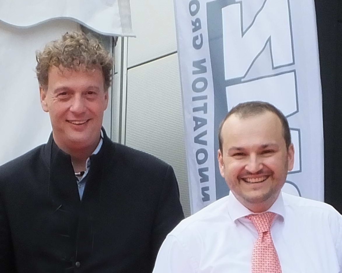 BMZ GmbH執行長Sven Bauer和廠長Daniel Fabbiano共同出席了BMZ GmbH設施第一階段擴展的正式啟用典禮。-Photo BMZ