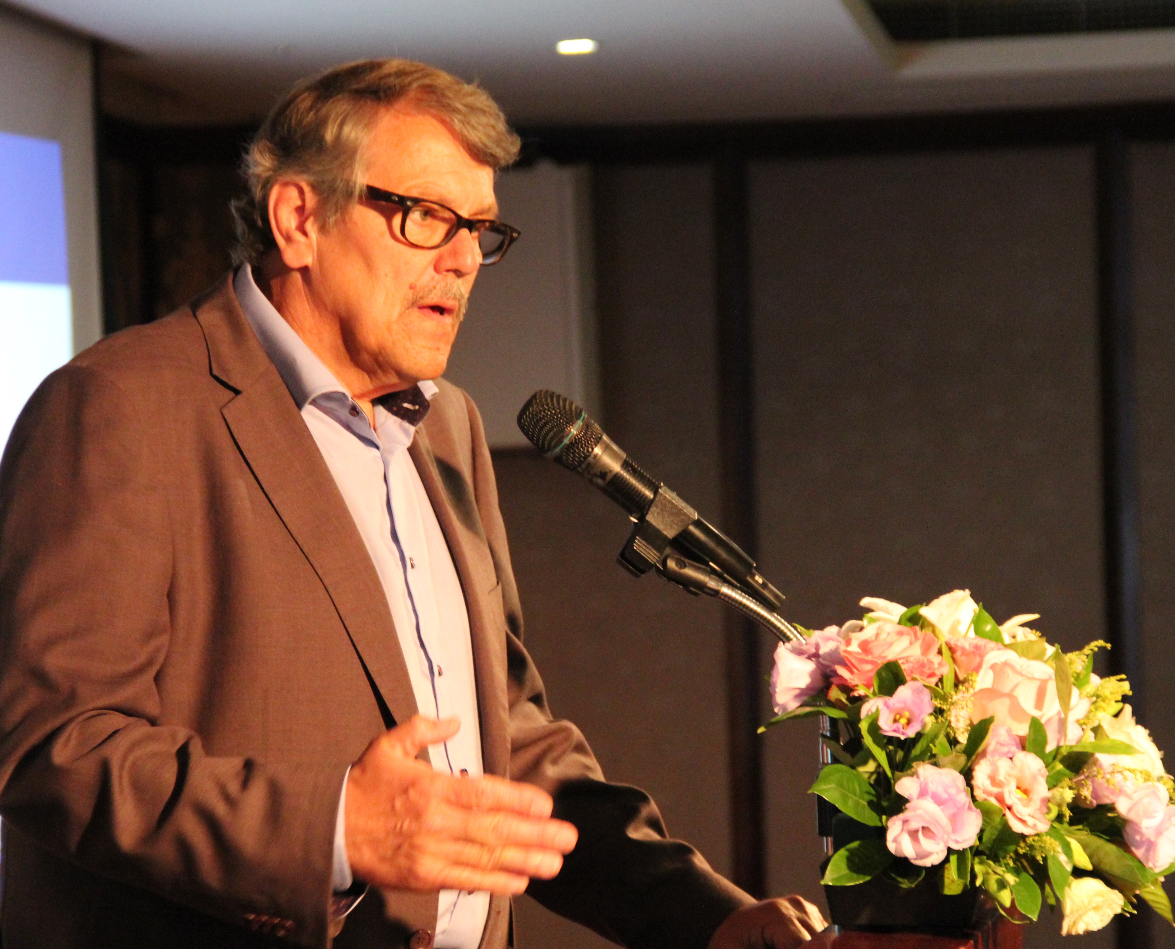 Bike Europe editor in chief Jack Oortwijn outlined why the European industry is currently focusing less on sourcing in Asia and more on production in Europe. – Photo Bike Europe