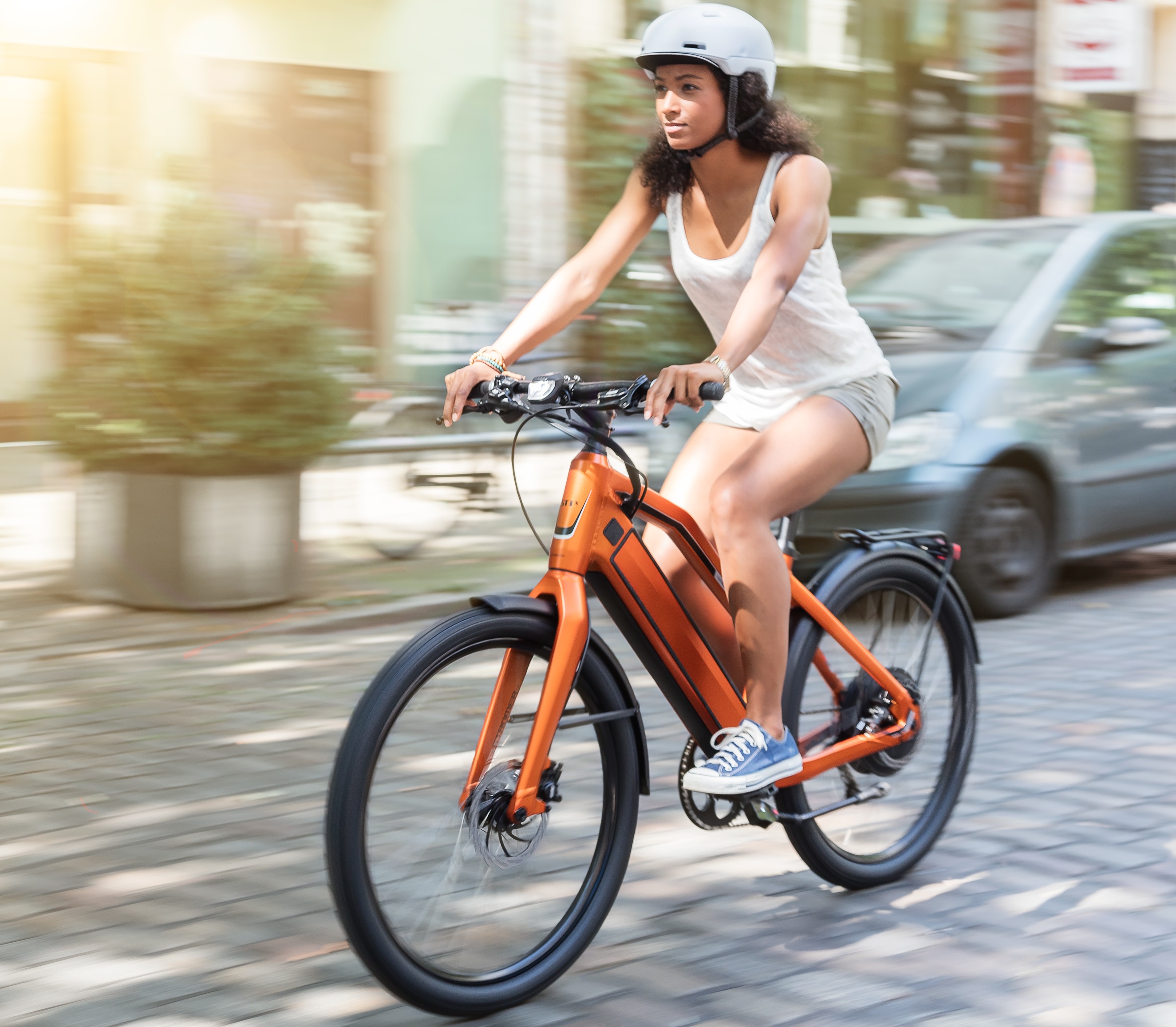 Stromer Takes Technology Top Down with ST1 X