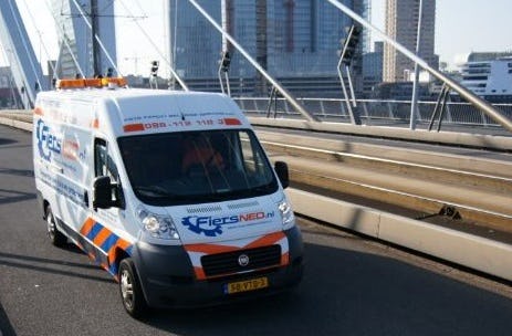 FietsNED是協助道路受困的「商業」單車騎士脫困的服務提供商。 -圖片來源FietsNED