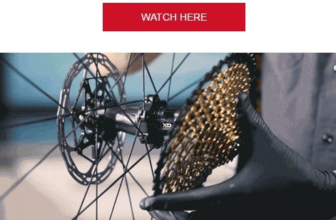 How to install the SRAM Eagle is explained in this video.