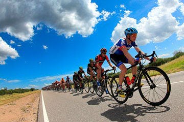 Trial of disc brakes in road racing will be restarted as of January 1, 2017. - Photo Bike Europe