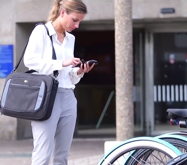 Early 2017 HelloVelo will start with dozens of pick-up and drop-off locations in Amsterdam. – Photo HelloVelo