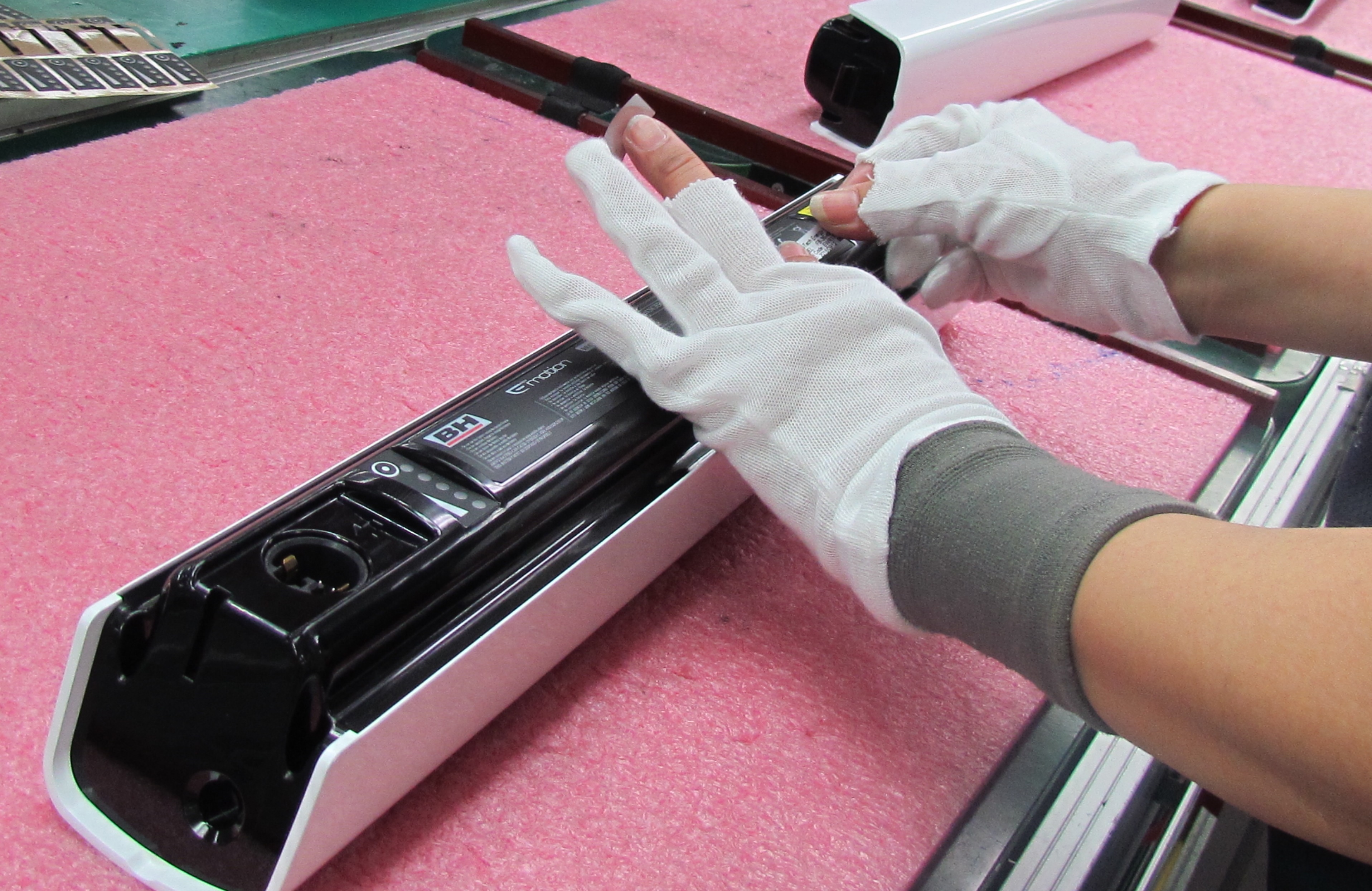 BMZ Group has finalized a cooperation agreement with AKKU Mäser GmbH for lithium-ion battery assembly. – Photo Bike Europe 