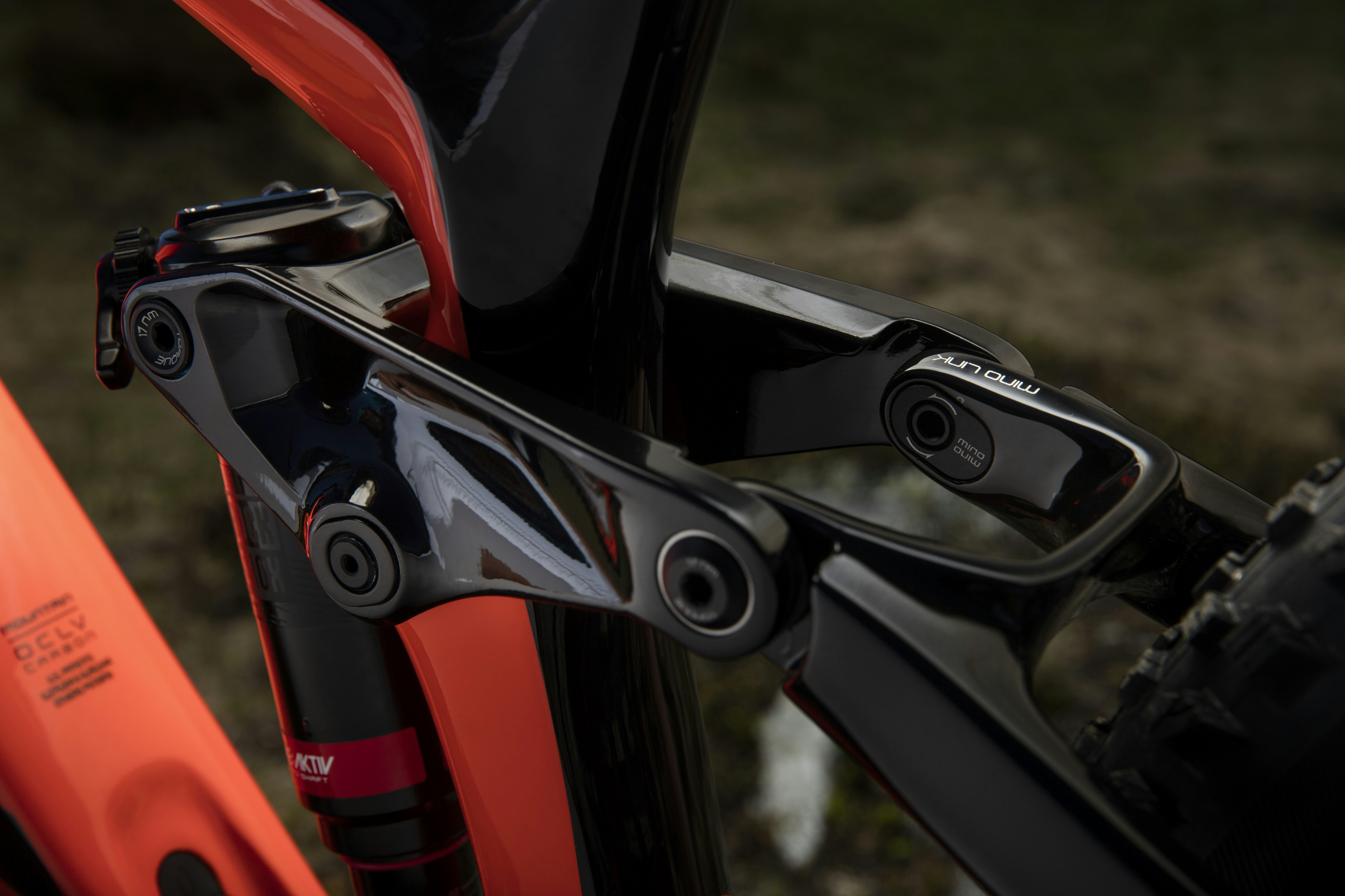 The Thru Shaft eliminates the IFP and associated oil displacement. – Photo Trek