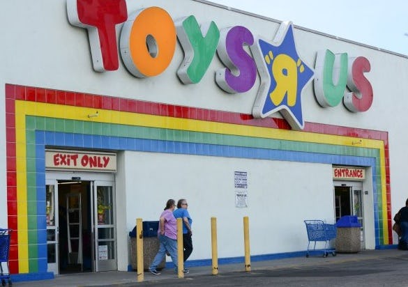 Chapter 11 filing and CCAA proceedings does not include Toys’R’Us operations outside US and Canada. – Photo Toys’R’Us