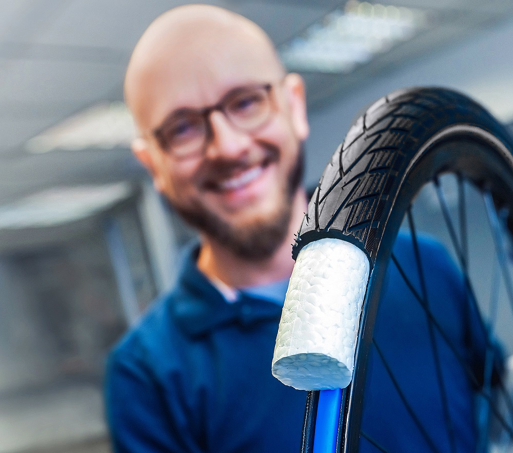 Airless tubes for store bikes