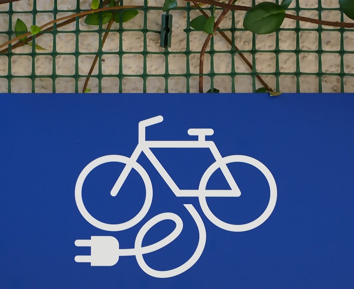 歐盟執委會必須在歐盟官方公報中公佈新法規之後，現有法規才會正式終止。照片來源／Shutterstock