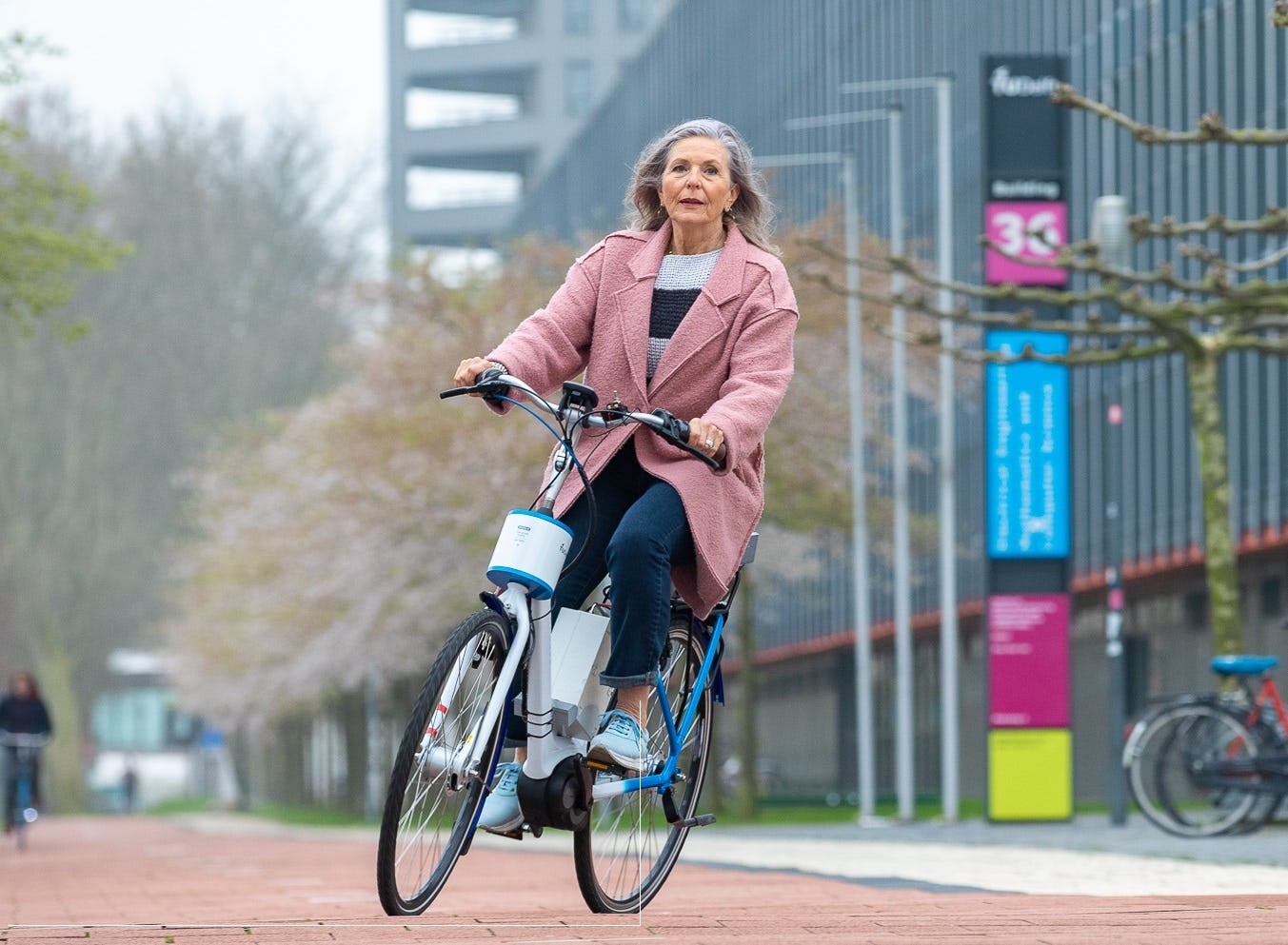 E-bike equipped with steer-assistant function developed at TU Delft Cycling Lab in cooperation with Gazelle. – Photo TU Delft/Gazelle