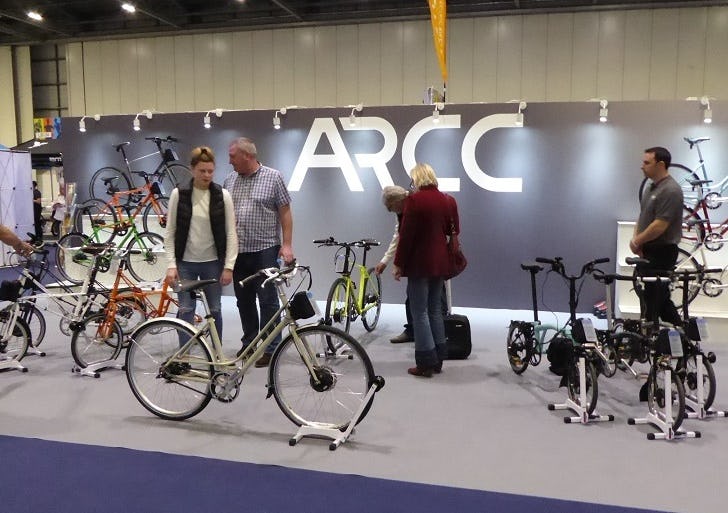 The companies present at the London Bike Show reflected the tremendous growth in urban cycling that has taken place in the UK’s capital. – Photo Richard Peace