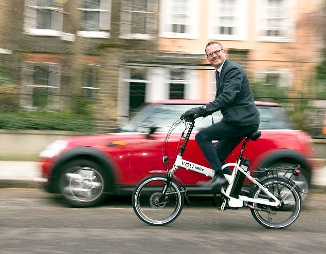 Halfords expects London to be biggest market within the UK with almost half a million units sold by 2050. – Photo Volt