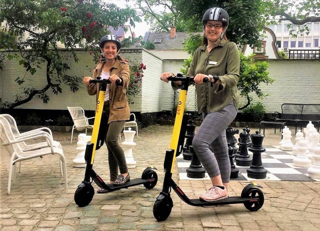 Rapidly growing use of electric step-scooters is triggering major concerns among officials and institutions at many levels. – Photo Zero Mobility