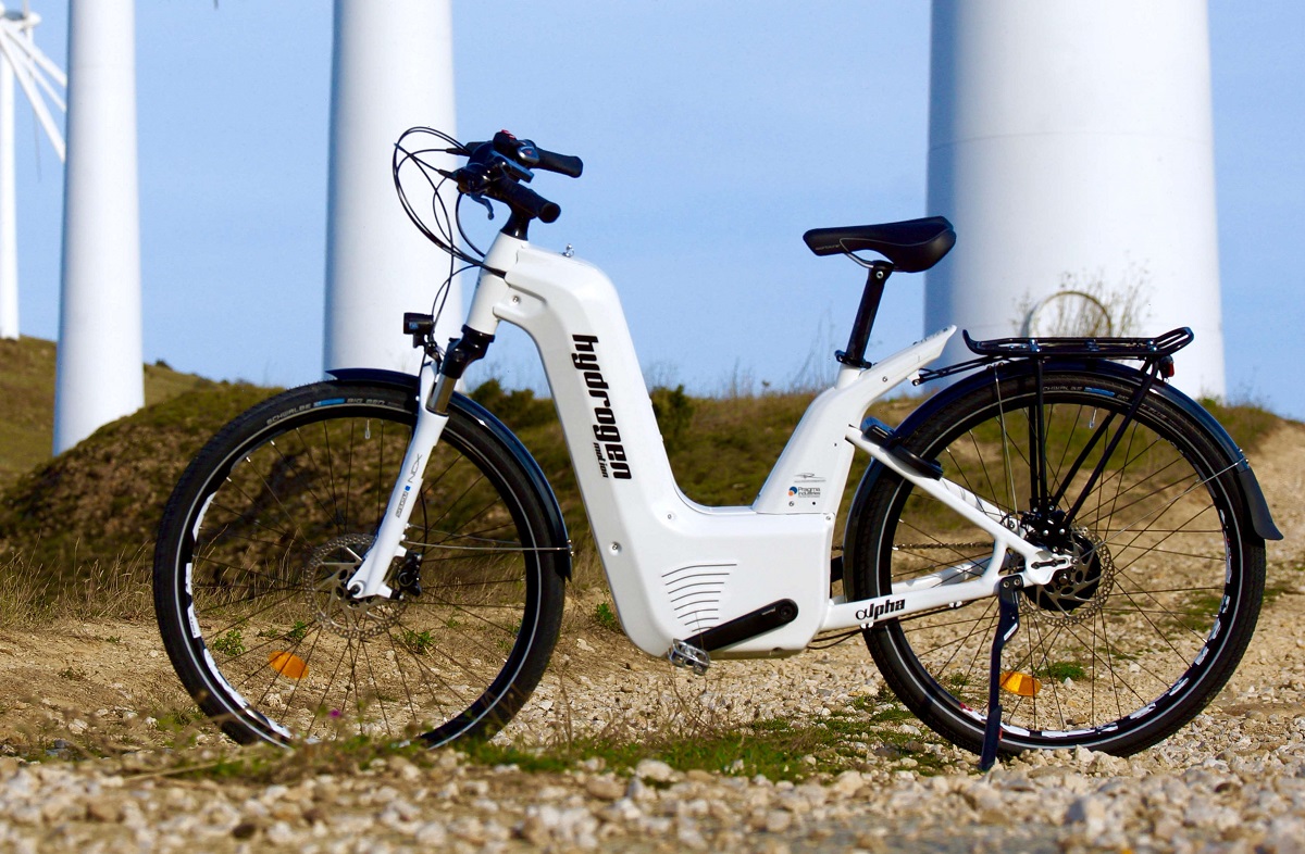 World s First Hydrogen Bike Gets Fifty Percent Range Boost