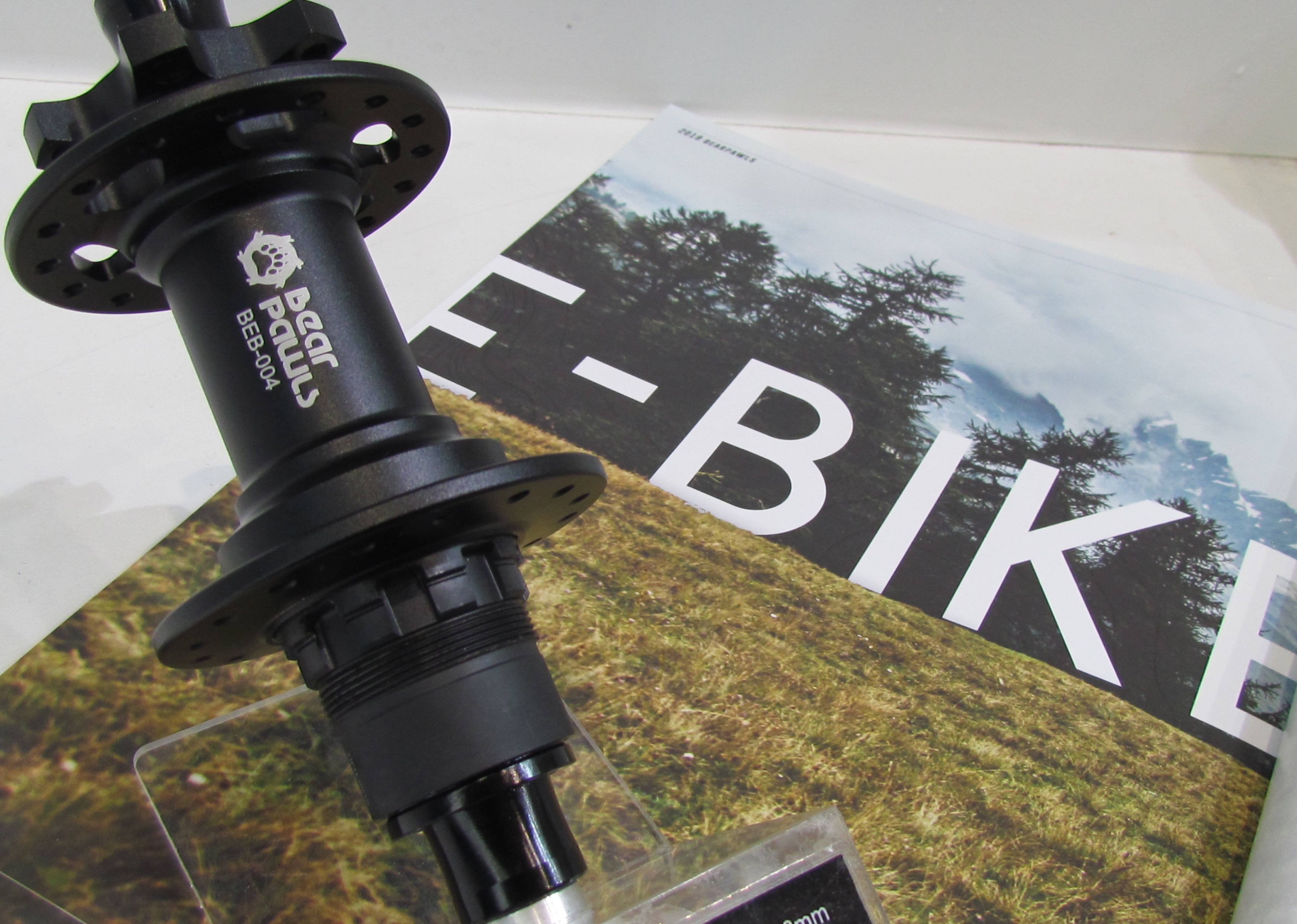 New at Alexrims are Bear Pawls e-bike specific hubs. – Photo Bike Europe 