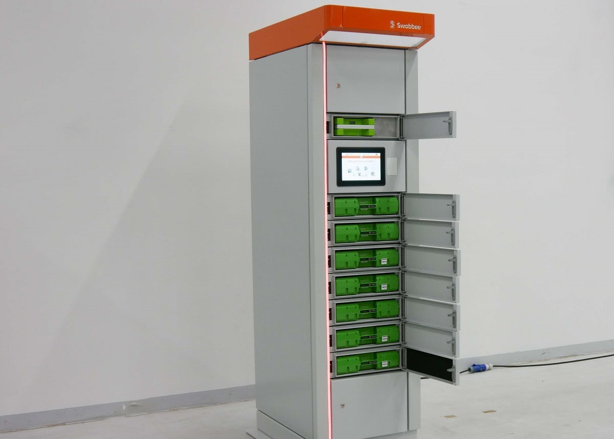 Swobbee Sharing Point for LEV batteries. – Photo GreenPack