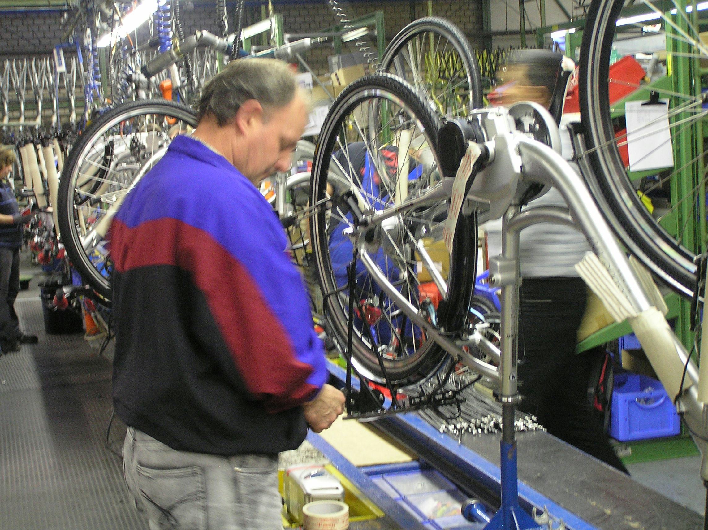 With China now more or less banned from EU markets, production switched partly to Europe. – Photo Bike Europe