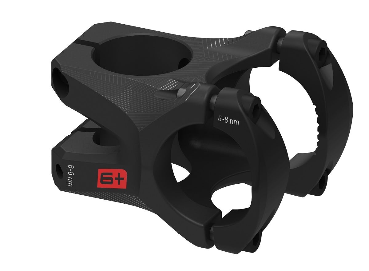 The new ergotec Level 6+ group includes handlebars, a stem and a seat post. – Photo Humpert