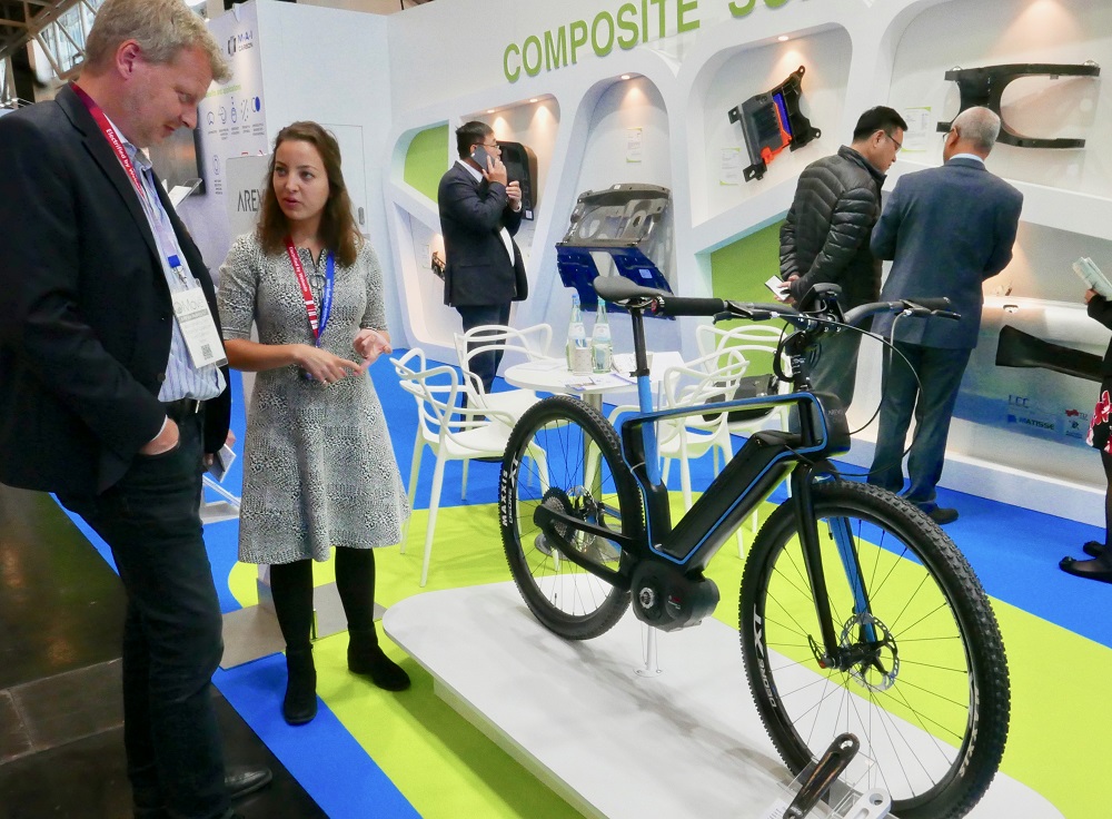 新創公司突破碳纖維車架及零件製造