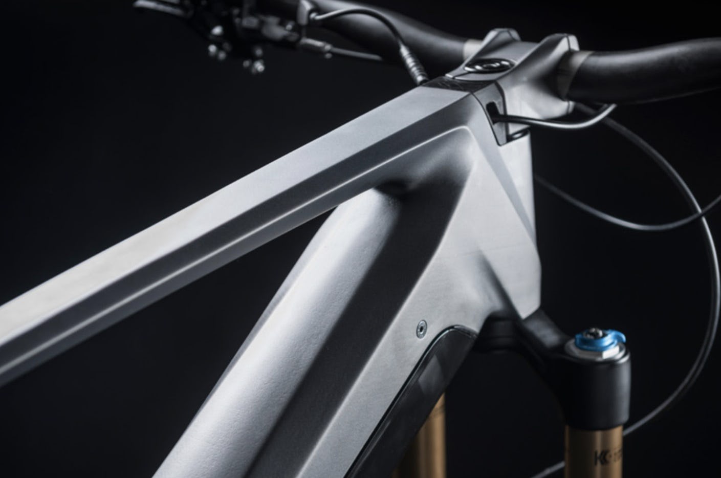 World’s 1st e-MTB with 3D-printed aluminium monocoque frame; 20,000-euro costing Kinazo E1. – Photo Kinazo Design