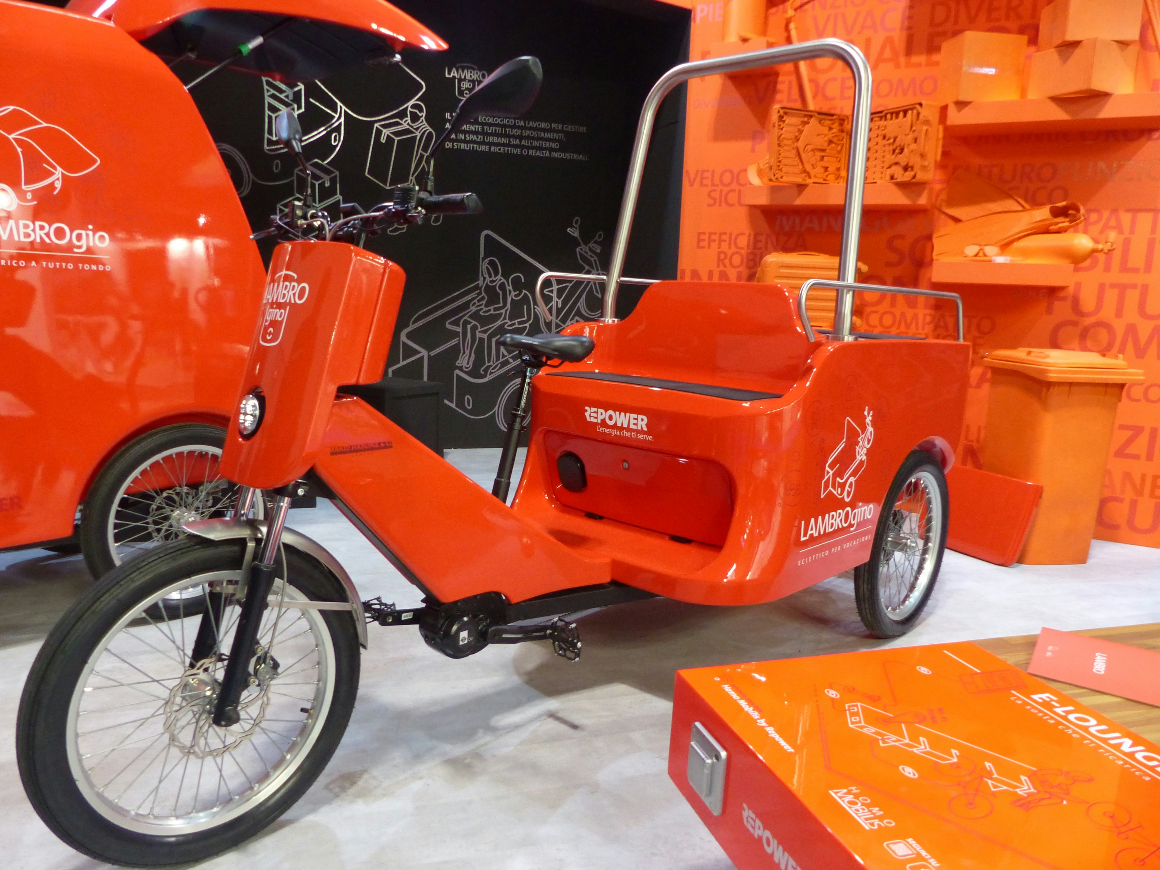 Repower’s people mover Lambrogino has one open compartment which can be equipped with a passenger bench. - Photo Bike Europe