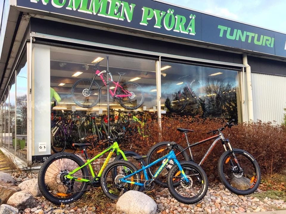 The more demanding customers who supports the professional bicycle shops, are also the drivers for the e-bike business. – Photo Nummen Pyora