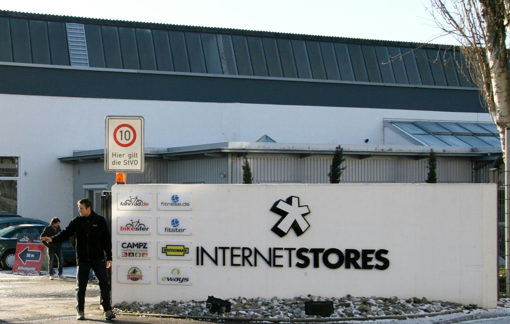 Internetstores shipped some 200,000 complete bicycles; 80,000 were e-bikes. – Photo Internetstores 