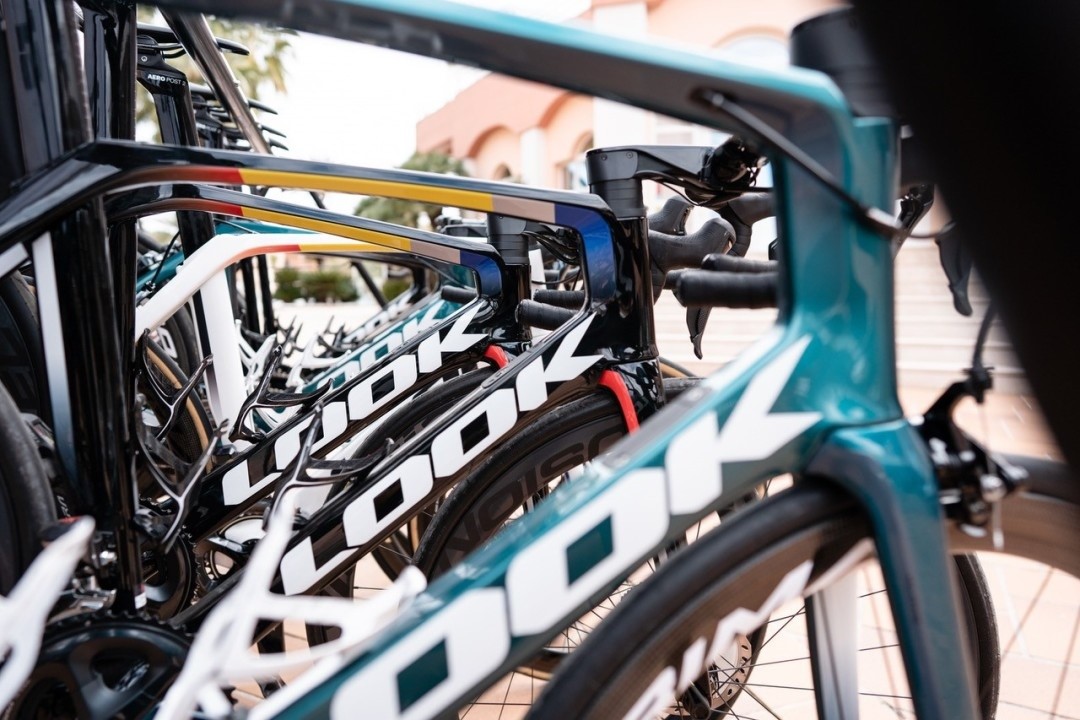 在三月底停工之後，法國的Look Cycle集團現已採取預防措施並重新恢復生產。照片來源／Look Cycle Group