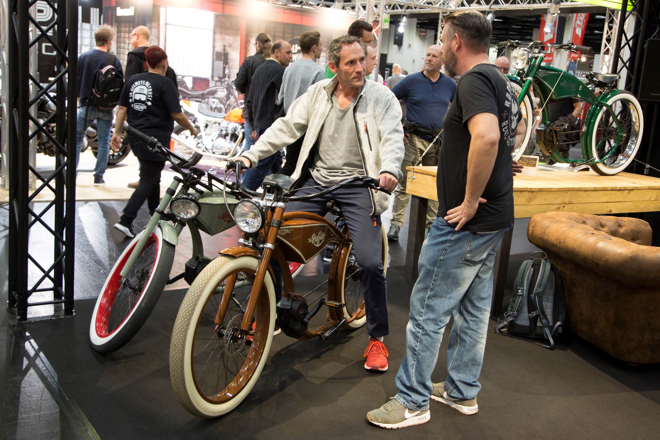 主角為摩托車的Intermot近年來已有越來越多其他電動車輛的加入。照片來源／Intermot