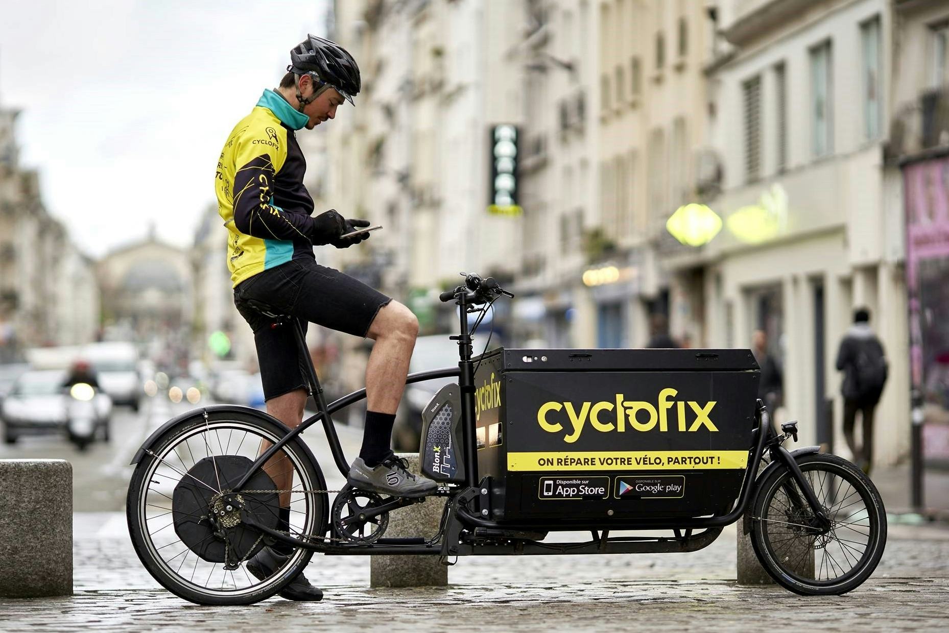 Created in 2016, Cyclofix has repaired more than 300,000 bikes in France. Now, the company wants to offer its services in Europe. - Photo Michel de Chavanon