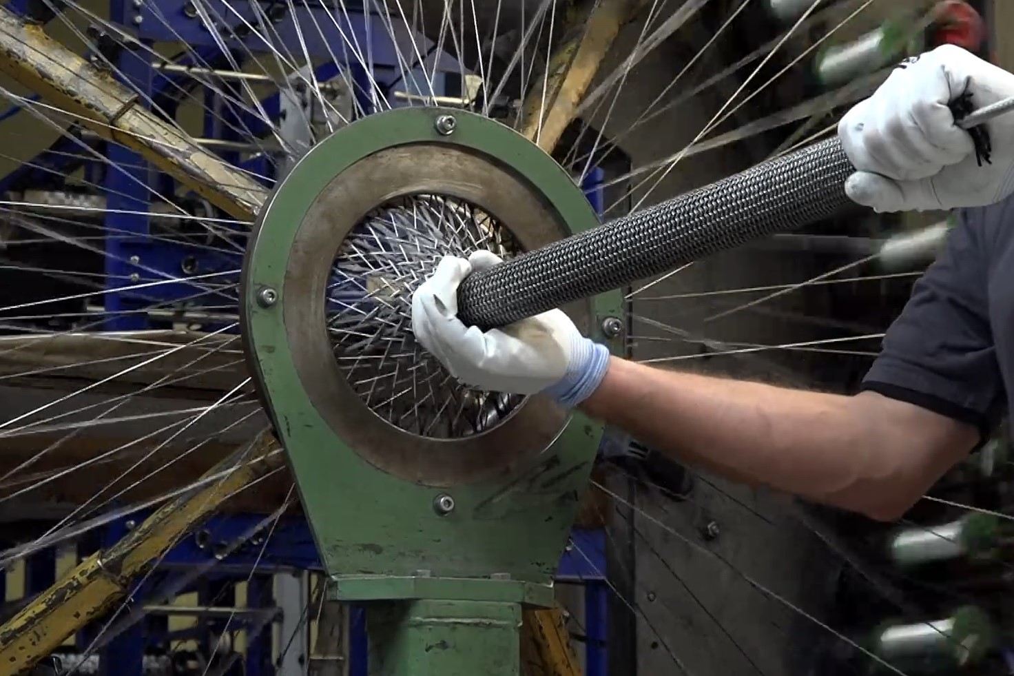 100% Limburg Bike的原型採用創新技術，其中包含交織而成的碳纖和DSM的Dyneema纖維。照片來源／Brightlands