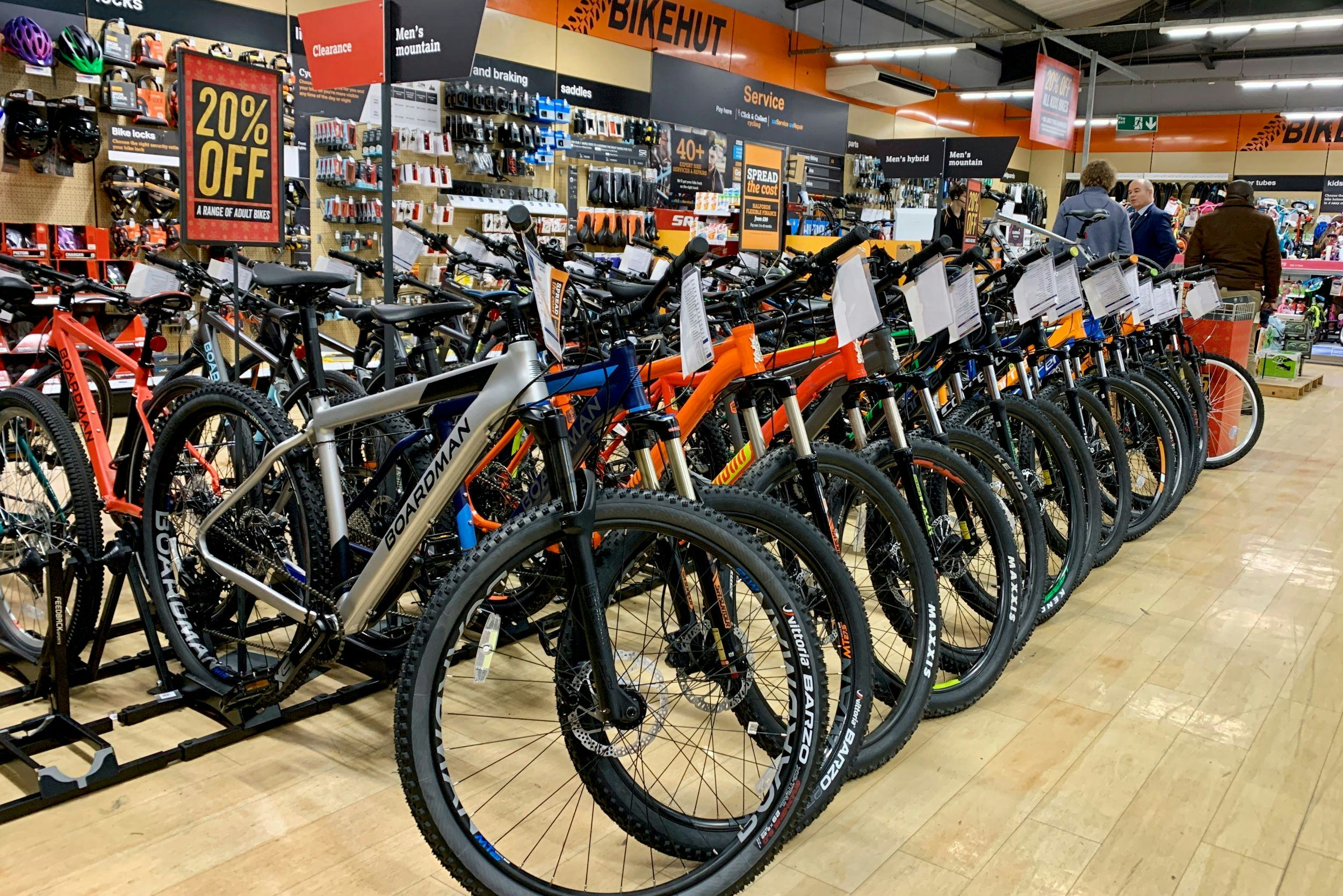 Between April and September 2020, the UK cycling market saw a 27% rise in sales volume and a 26% increase in average prices, compared with the same period in 2019. – Photo Shutterstock 