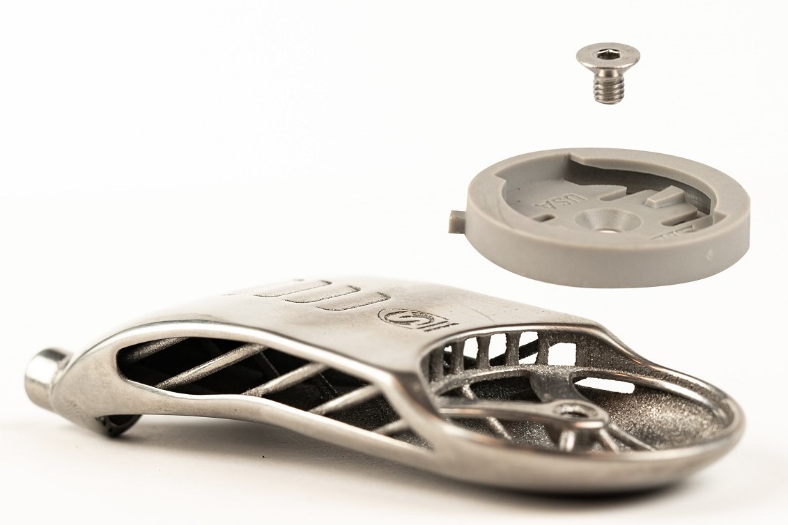 Silca的鈦製彎把固定座內部為網格結構，而非實心鈦，因此具有完全優勢。照片來源／Silca