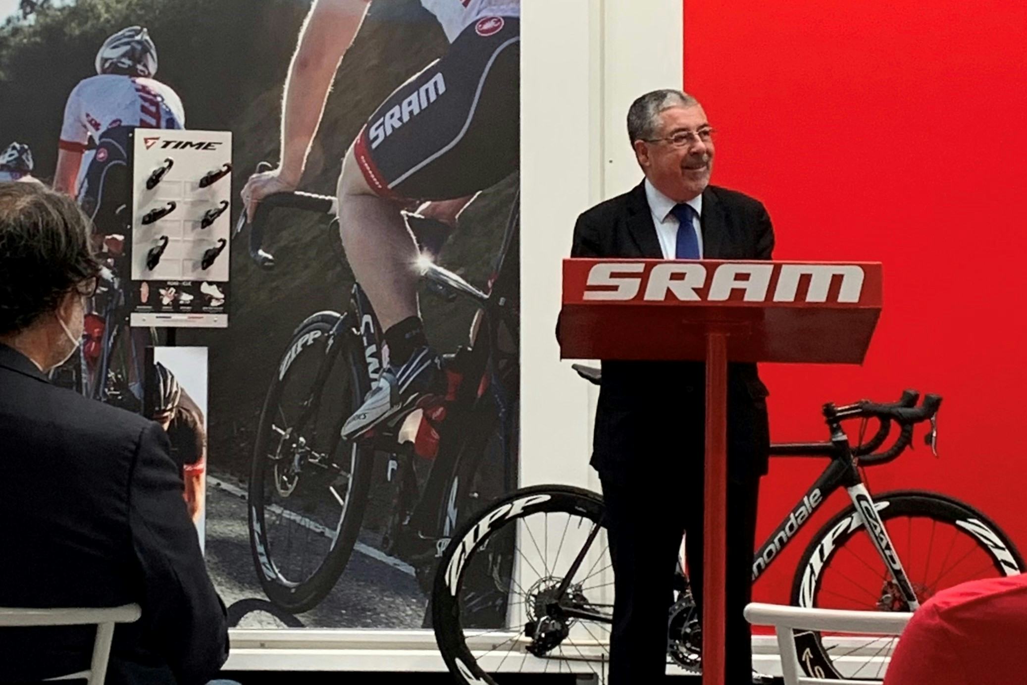 The Mayor of the Portuguese city Coimbra, Manuel Machado, officially opened the new Time pedal factory. Photo: ABIMOTA 
