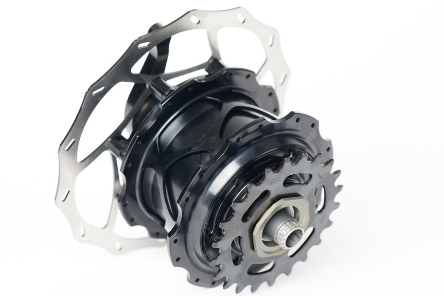 Kindernay開發新品，推出適用電動自行車的高扭力內變七速花鼓馬達。照片來源／Kindernay