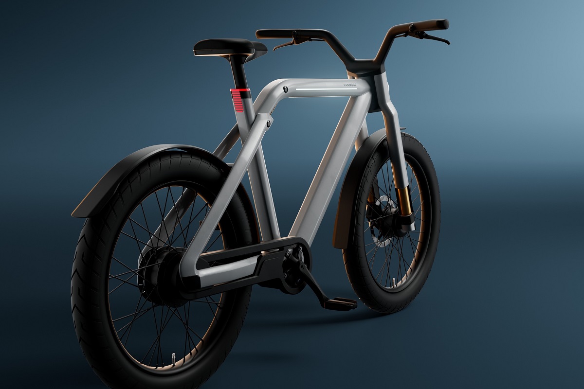 VanMoof stirs up e bike regulation discussion with hyperbike introduction