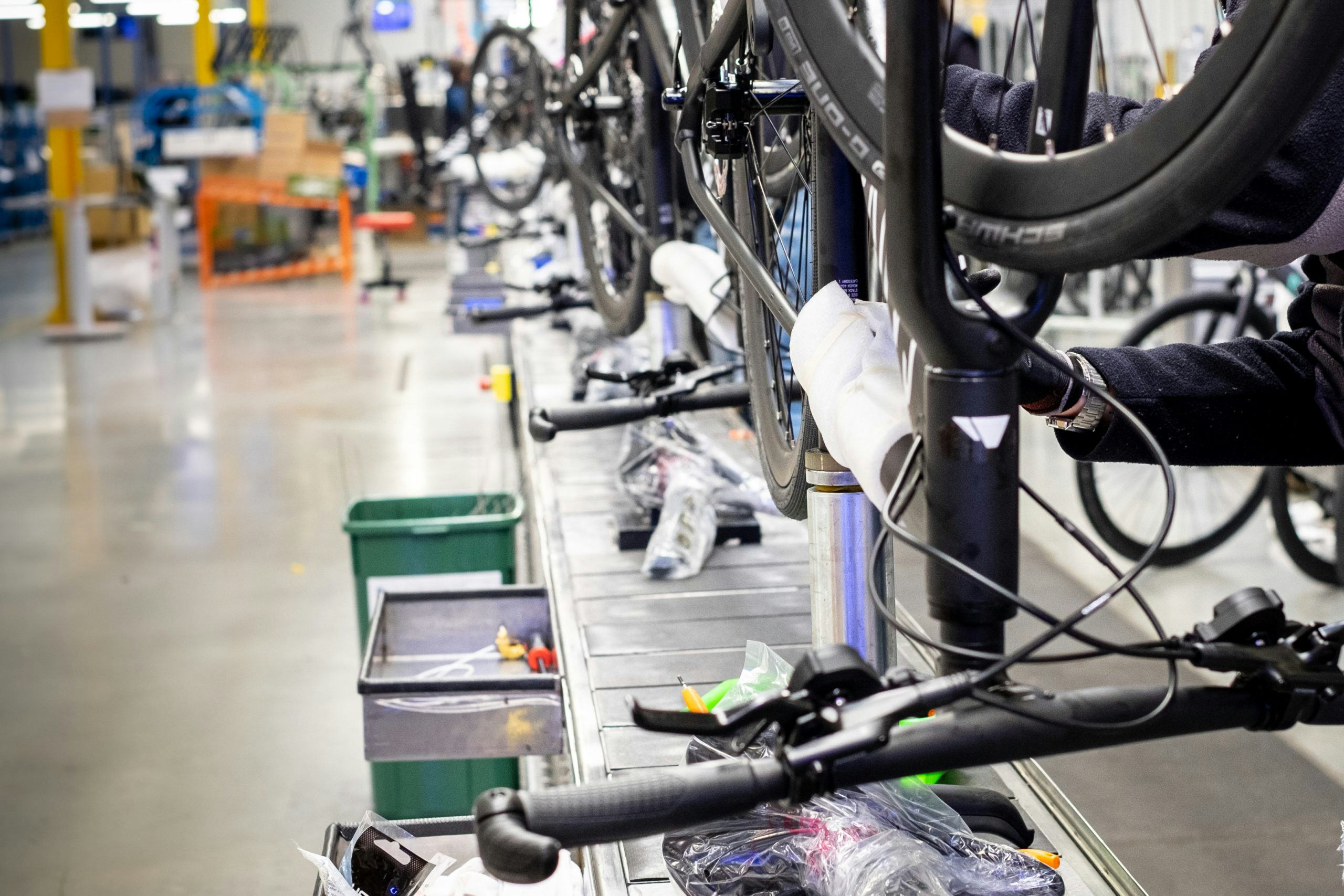 FJBE在葡萄牙為五個歐洲客戶組裝電動自行車。照片來源/FJBE、JoBeckendorff