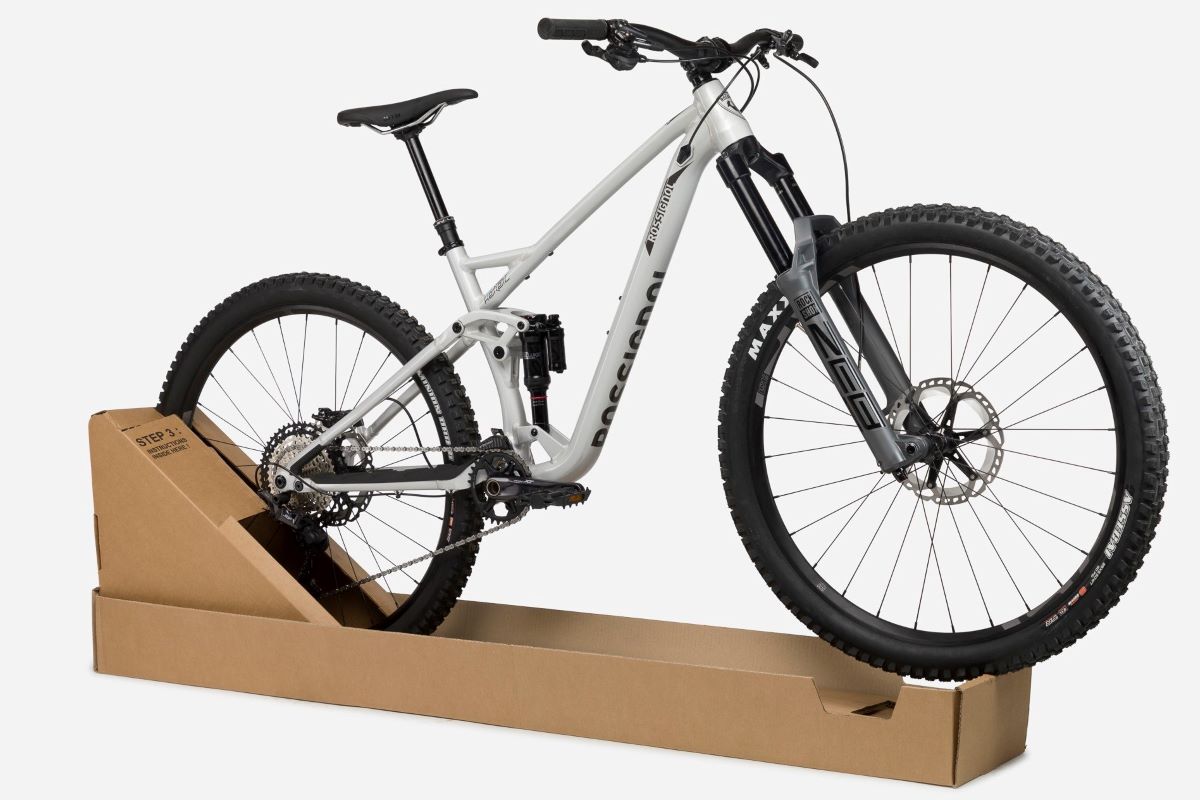 Brand new mountain store bike