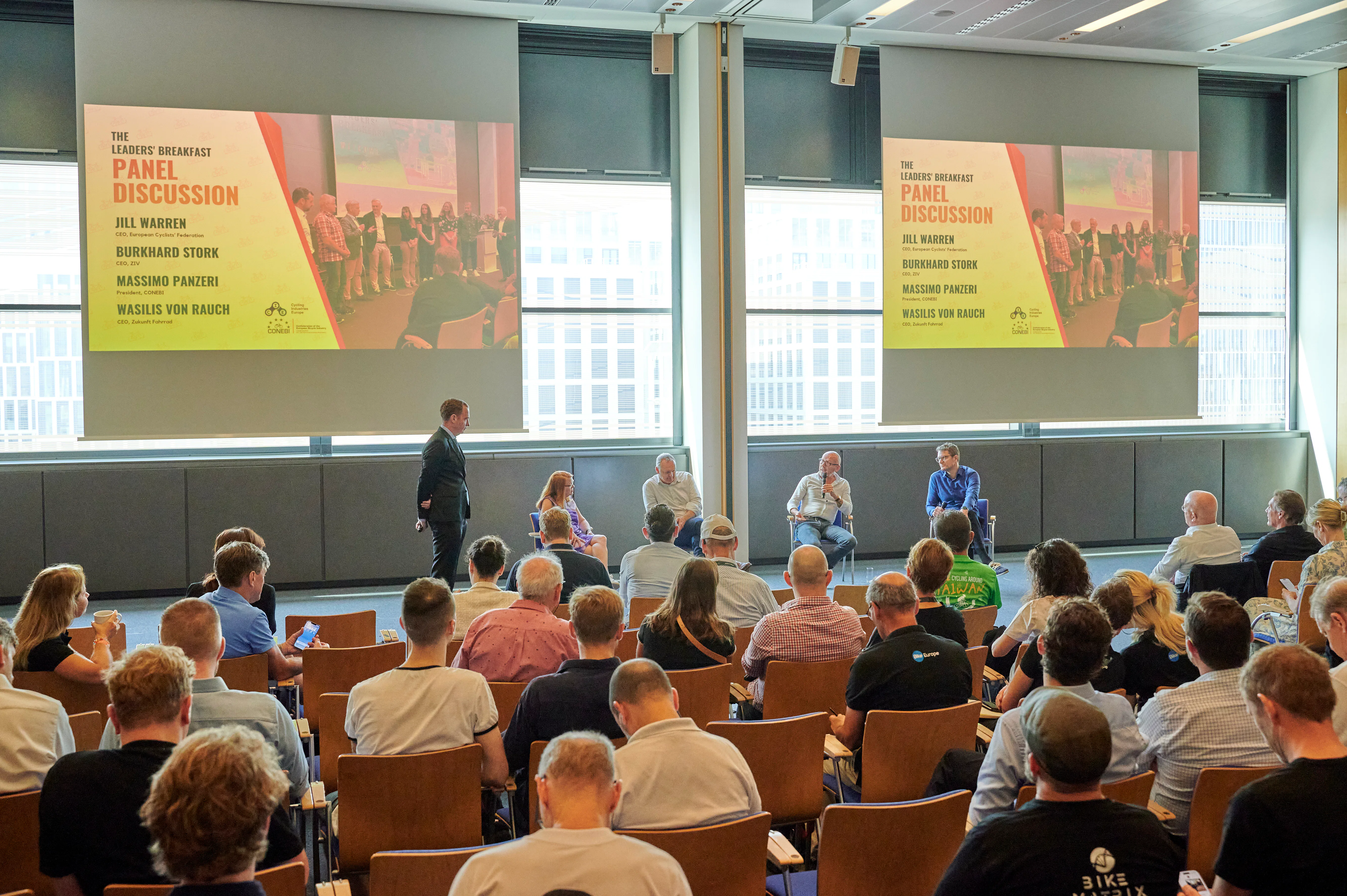 The professional programme is where visionary ideas meet practical insights.