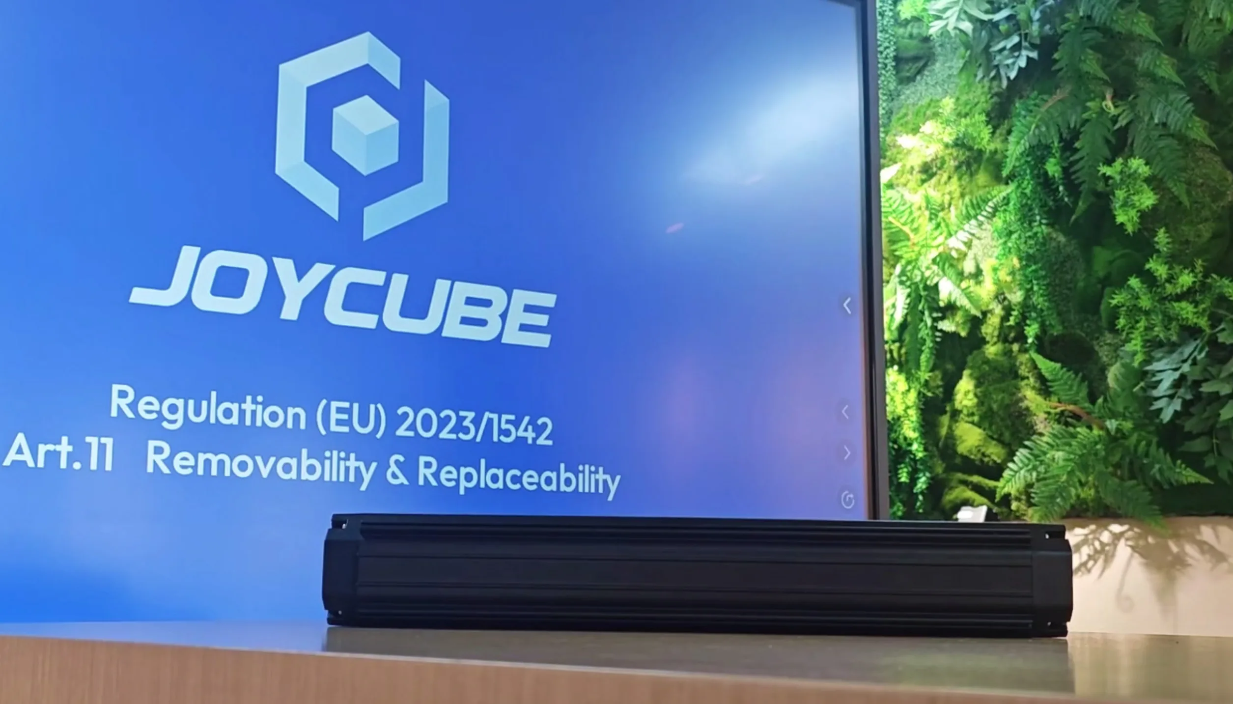 Joycube is developing a replaceable cell module solution.