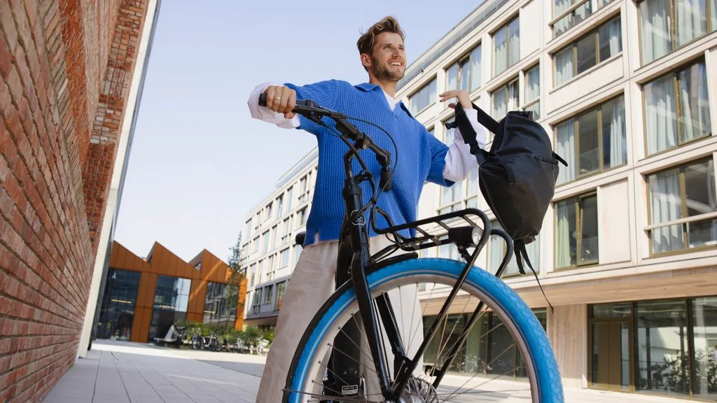 The combined operations of Swapfiets and Dance has more than 75,000 e-bikes across 45 cities. – Photo Swapfiets